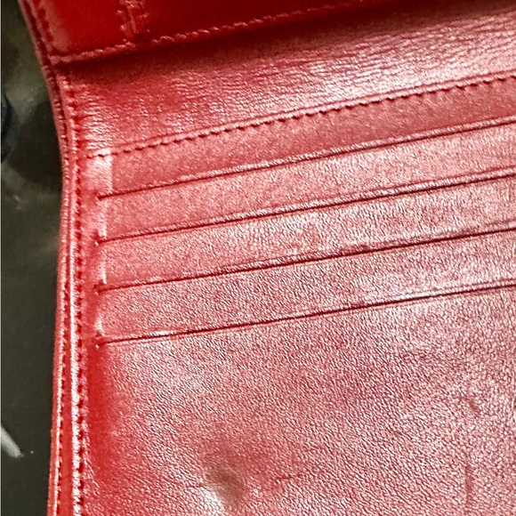 CHANEL RED LEATHER CAMELLIA LONG WALLET SERIE 16256612 - Picture 14 of 16